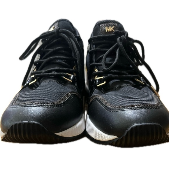 MICHAEL Michael Kors Women's Liv Trainer Logo Sneakers, 8.5M - Picture 3 of 15